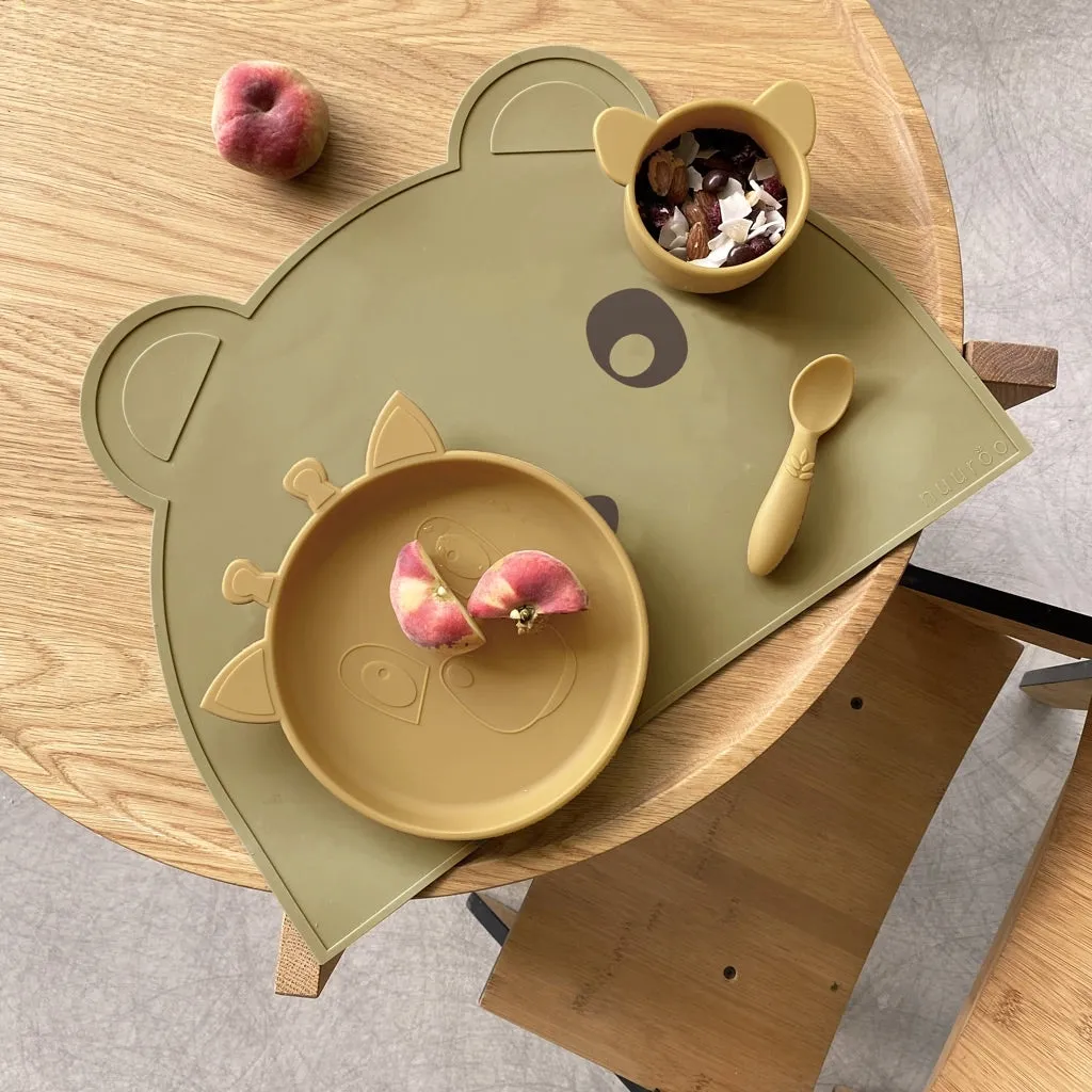 nuuroo Akila giraf tallerken 2-pak olive green silikone