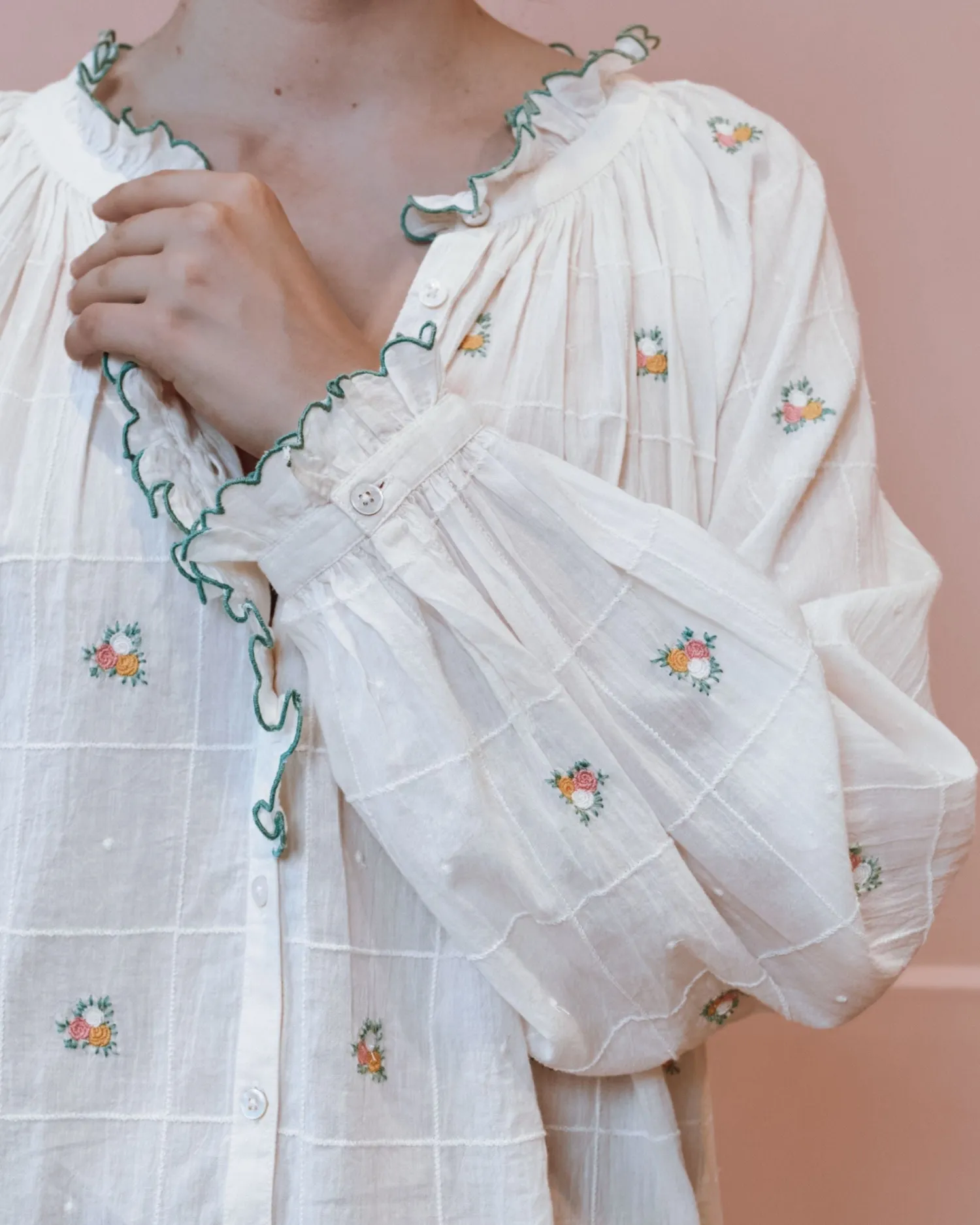 Emile et Ida Elyana bluse ecru broderet bomuld