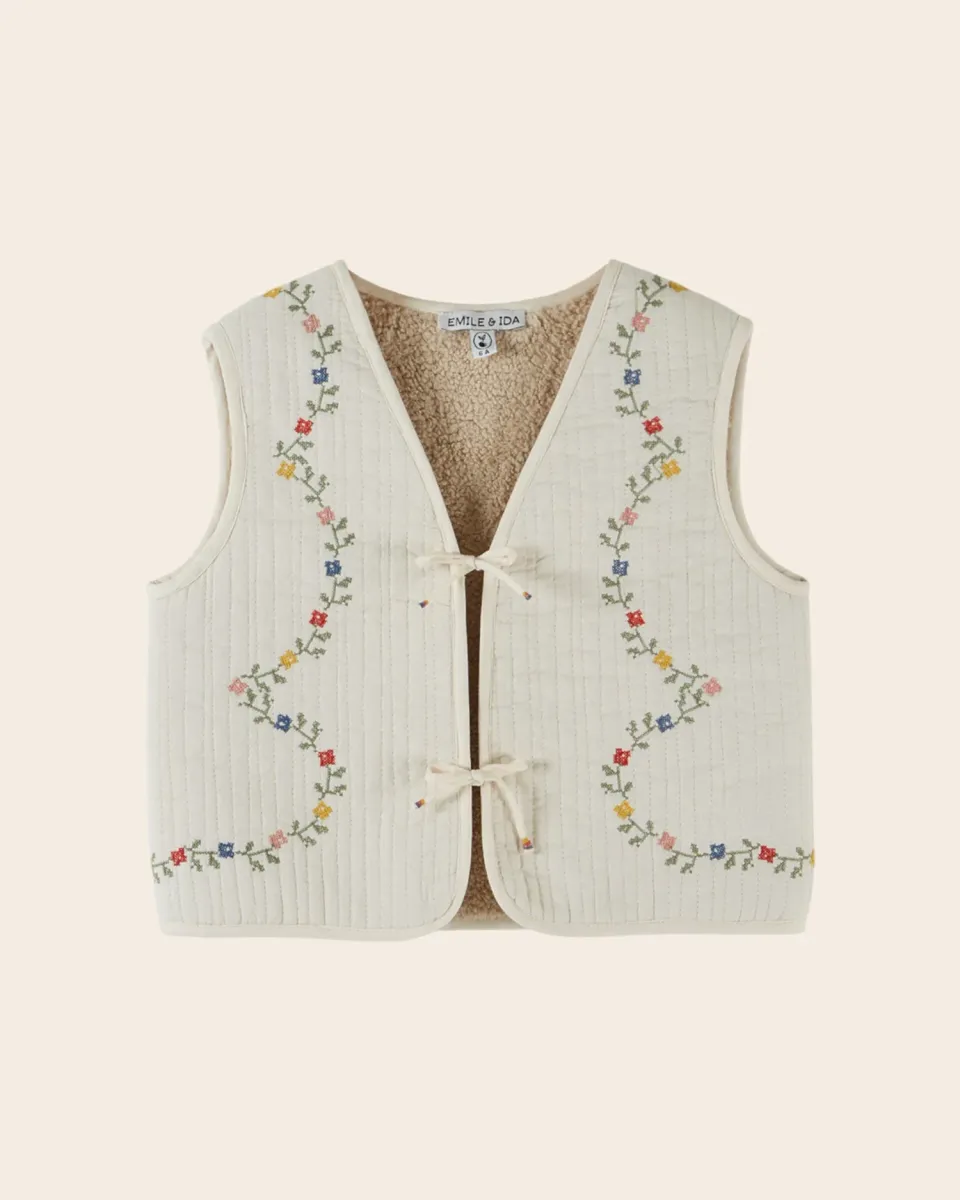 Emile et Ida Ecru vest creme quiltet pelsfoer