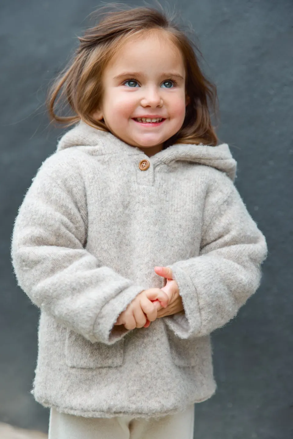 Bonton Pastille Beige Corgi Sherpa poncho baby