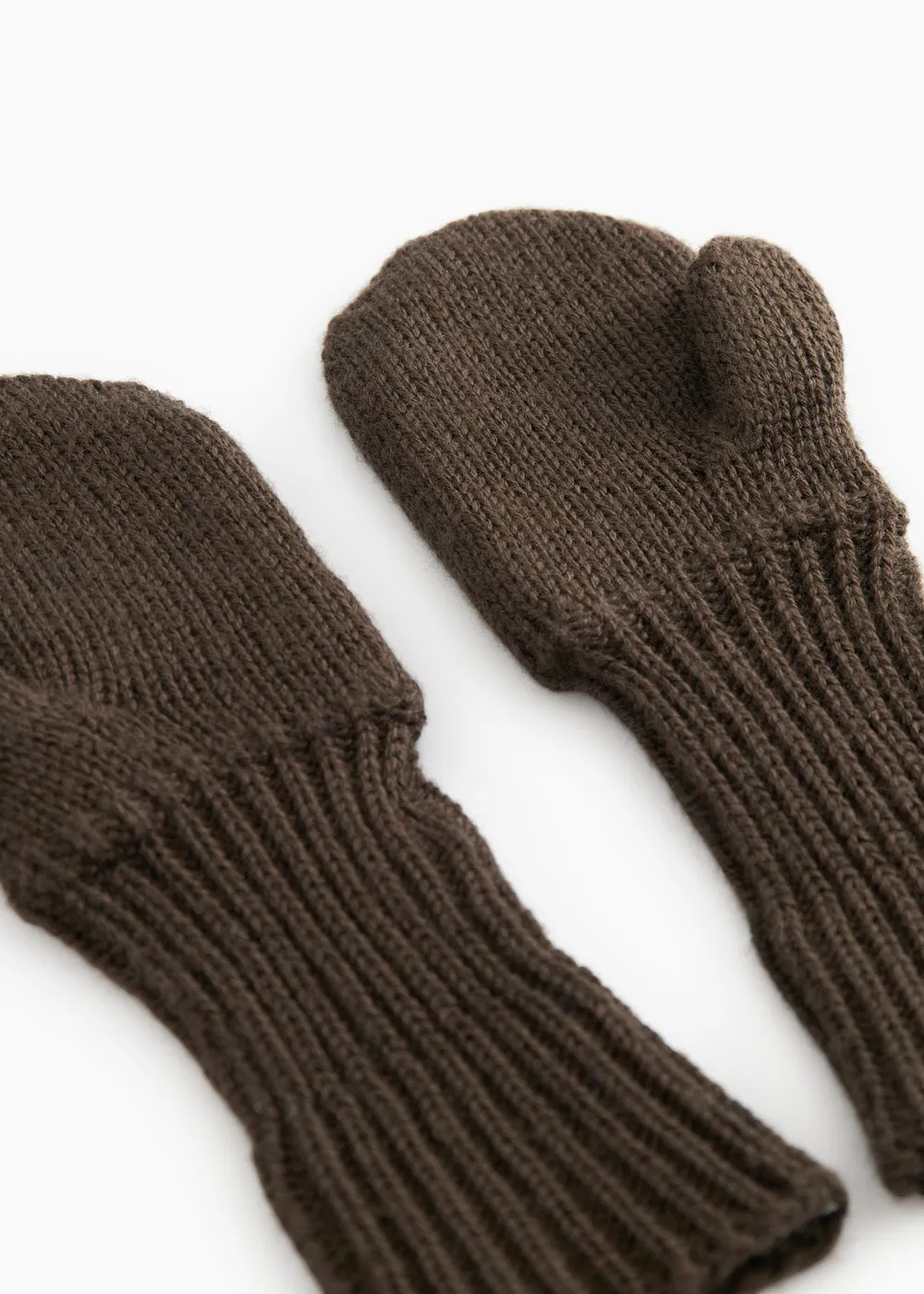 MarMar Alvilda strikluffer Dark Roast uld