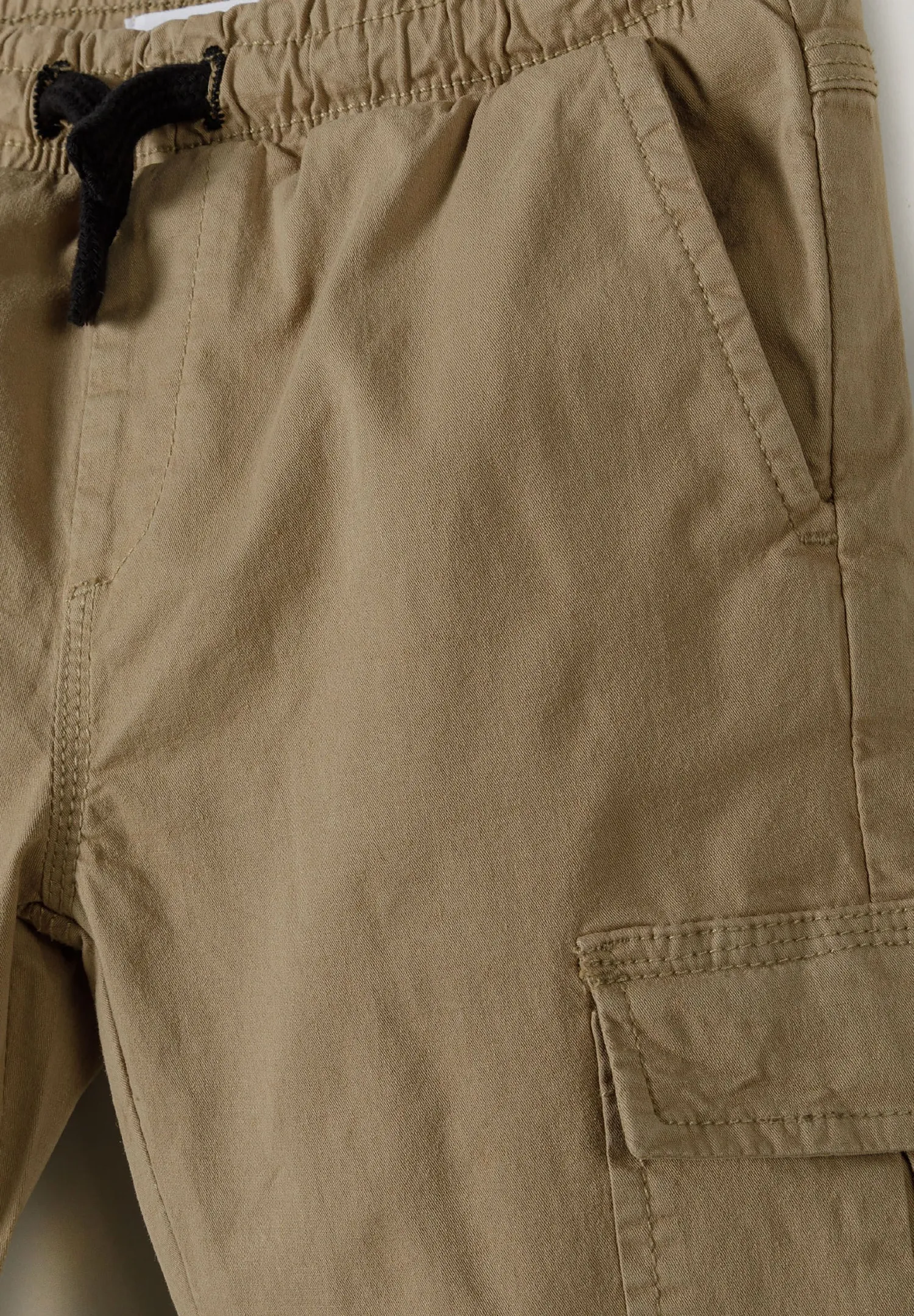 Minoti 43797 cargobukser sandbeige dreng canvas bomuld