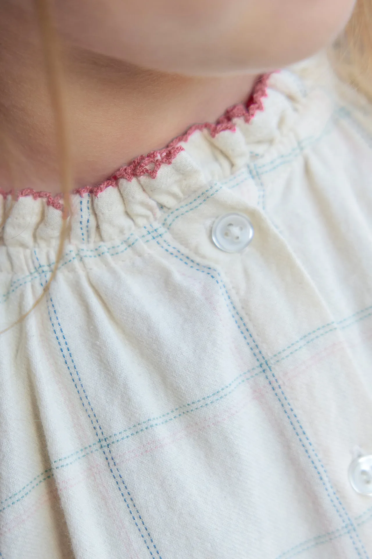Bonton Reinette bluse ternet flannel rød stikning