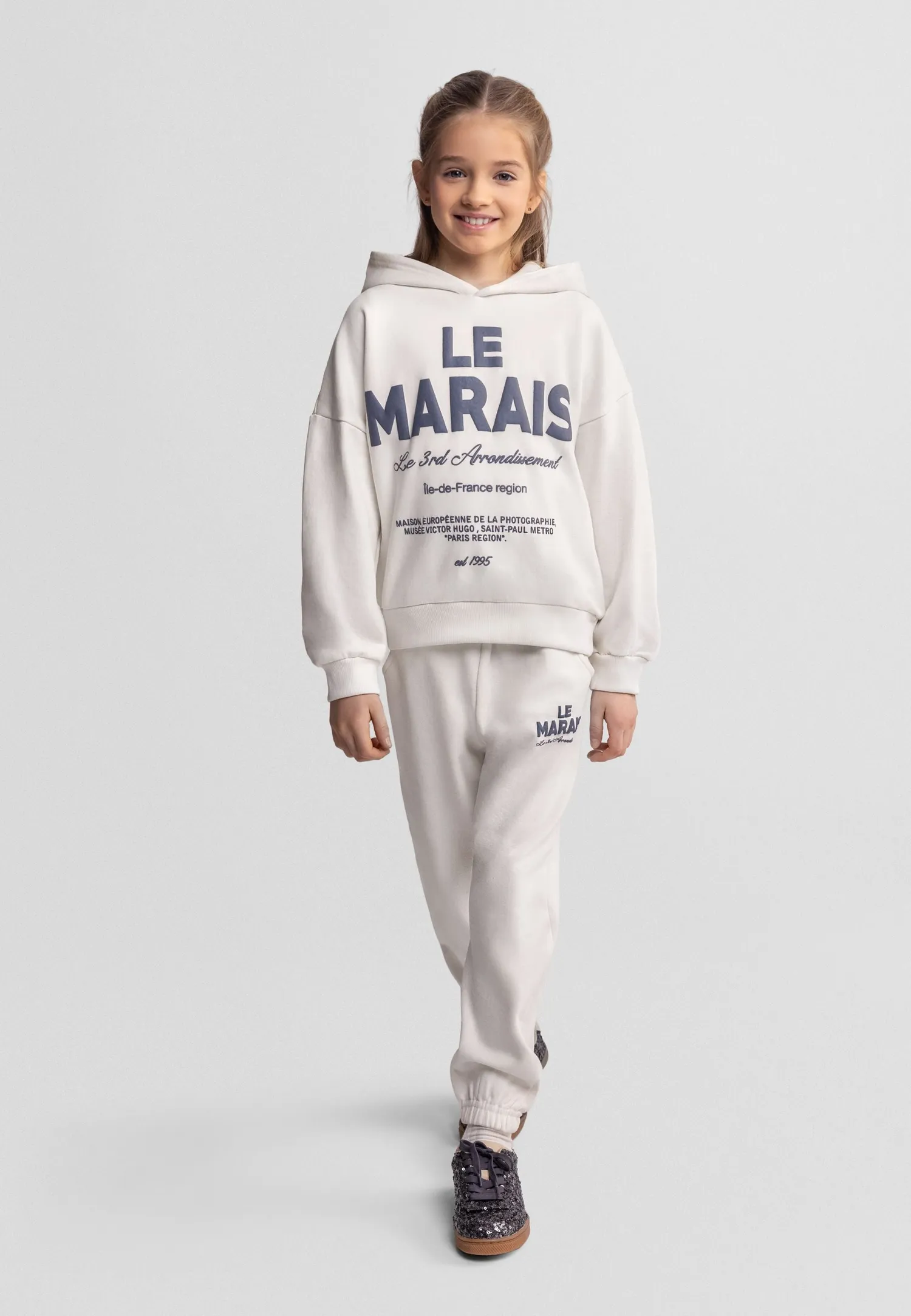Minoti 44750 joggingsæt creme til piger