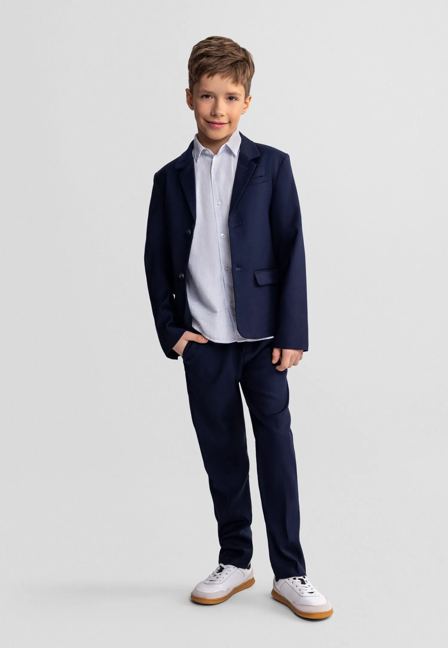 Minoti 44615 habitbukser mørkeblå slim fit