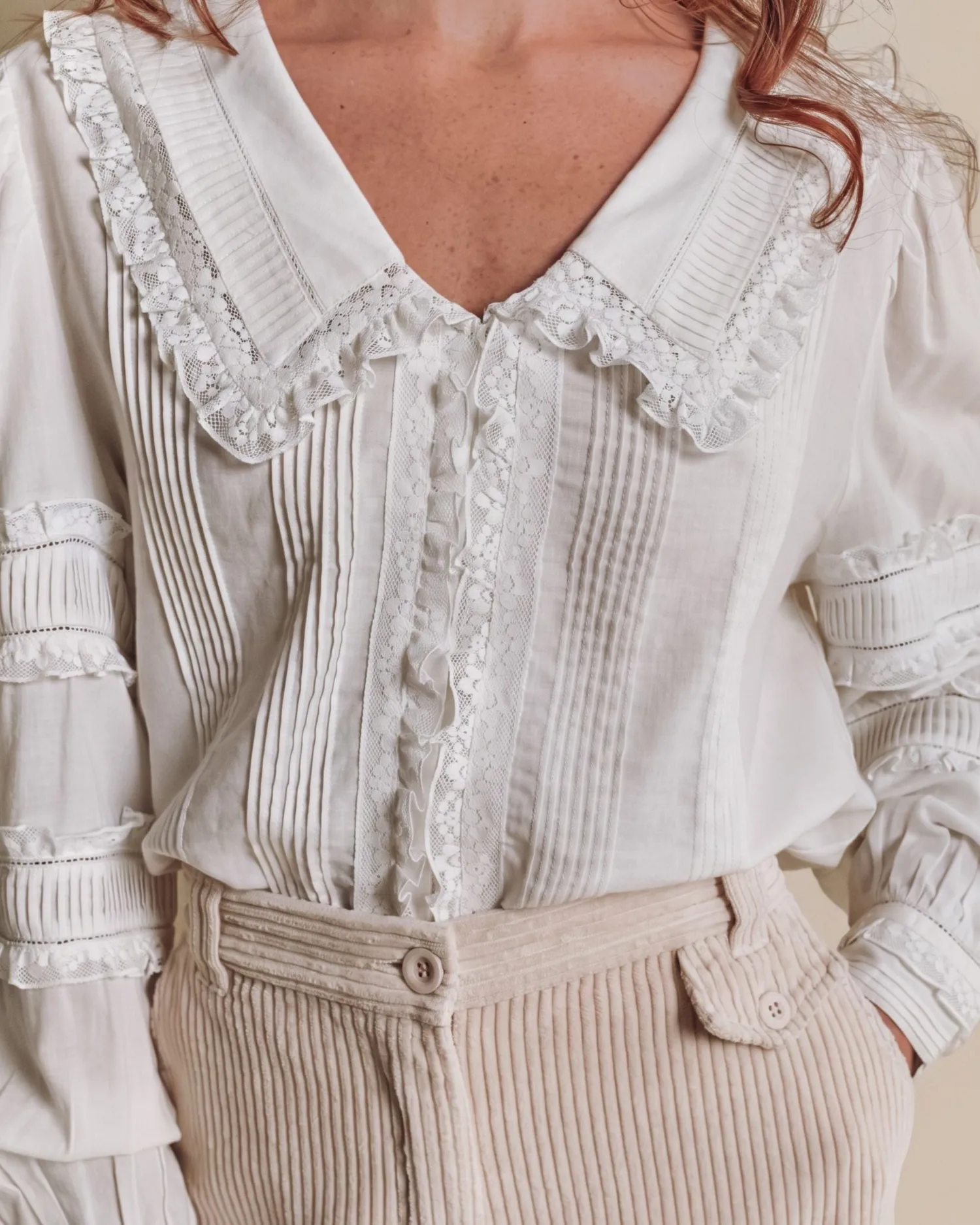 Emile et Ida Ecume bluse ecru blonde økobomuld