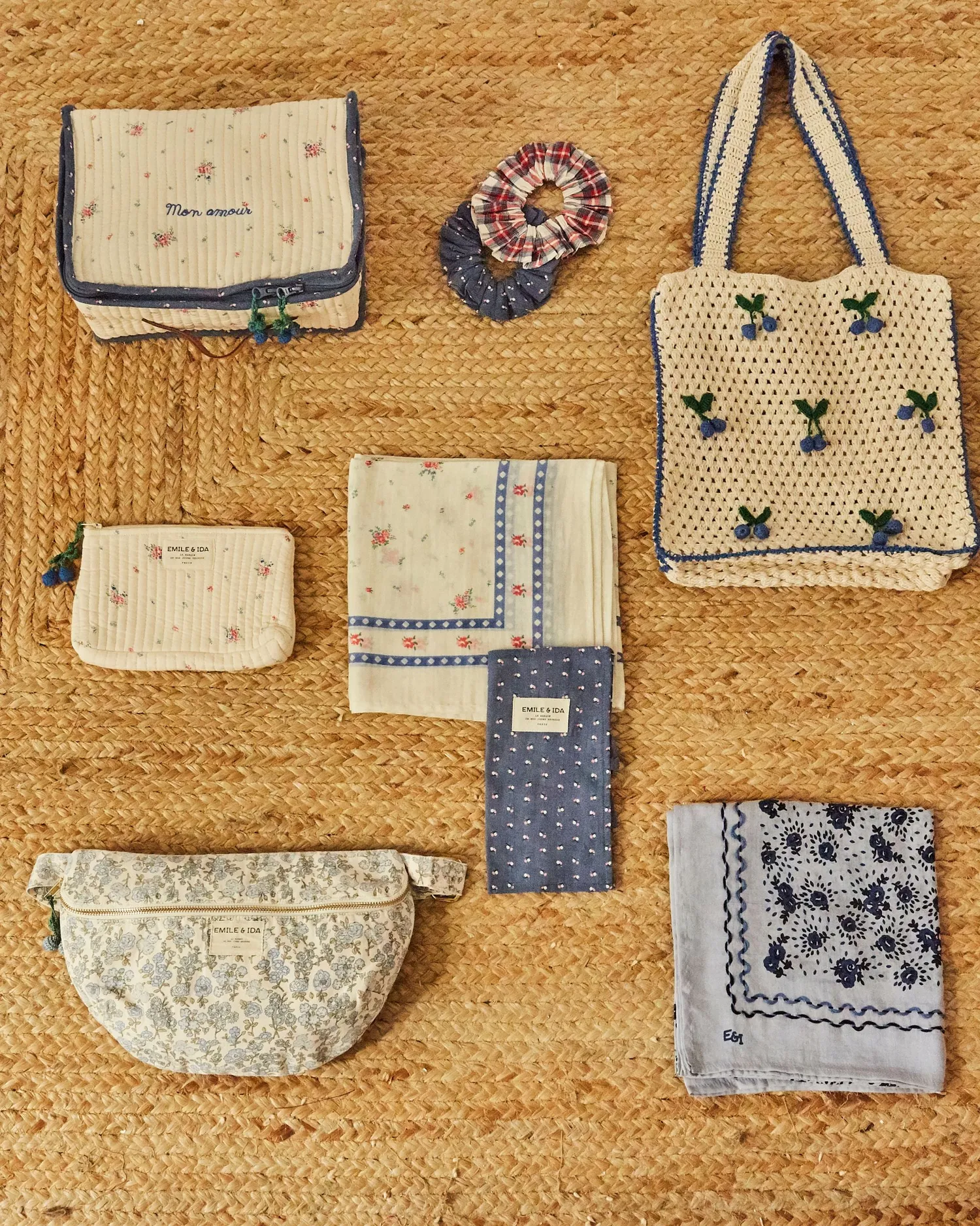 Emile et Ida Scrunchie blå mini blomst øko