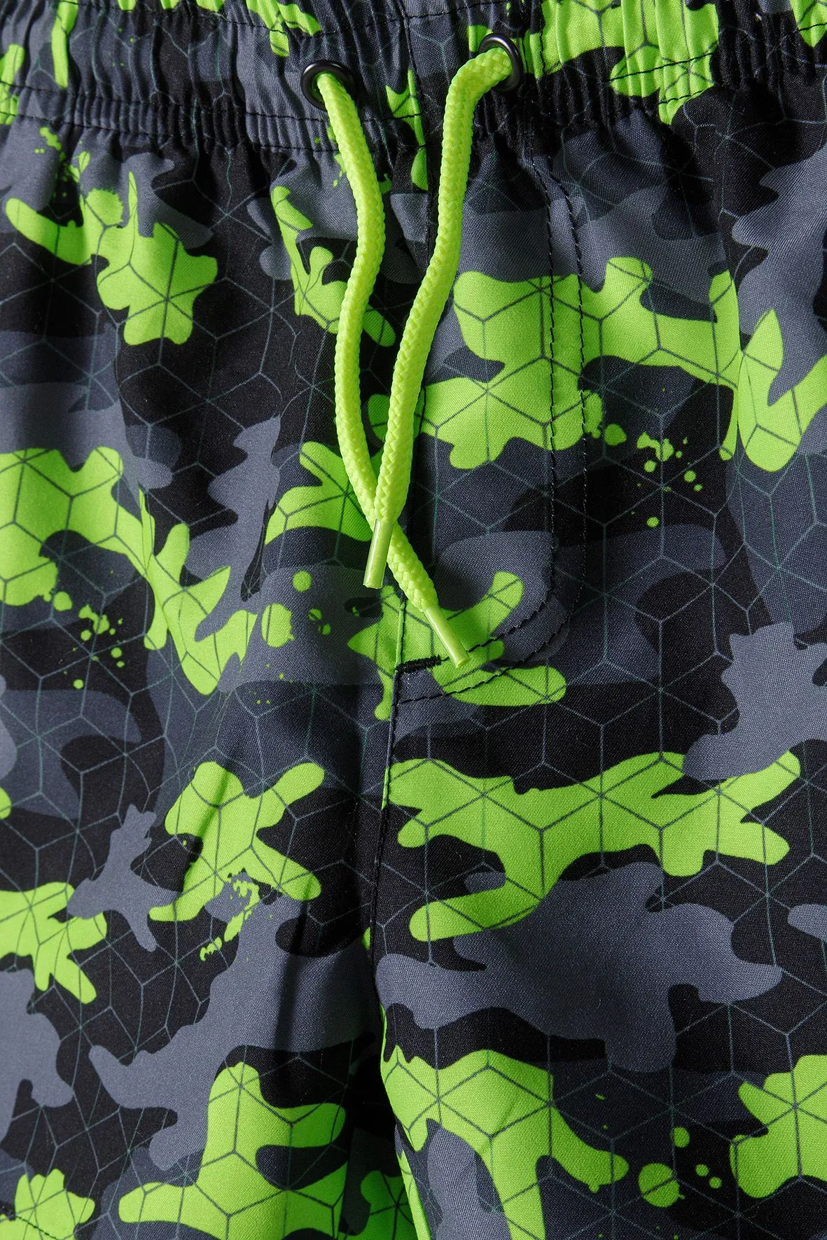 Minoti 38899 badeshorts grøn camouflage