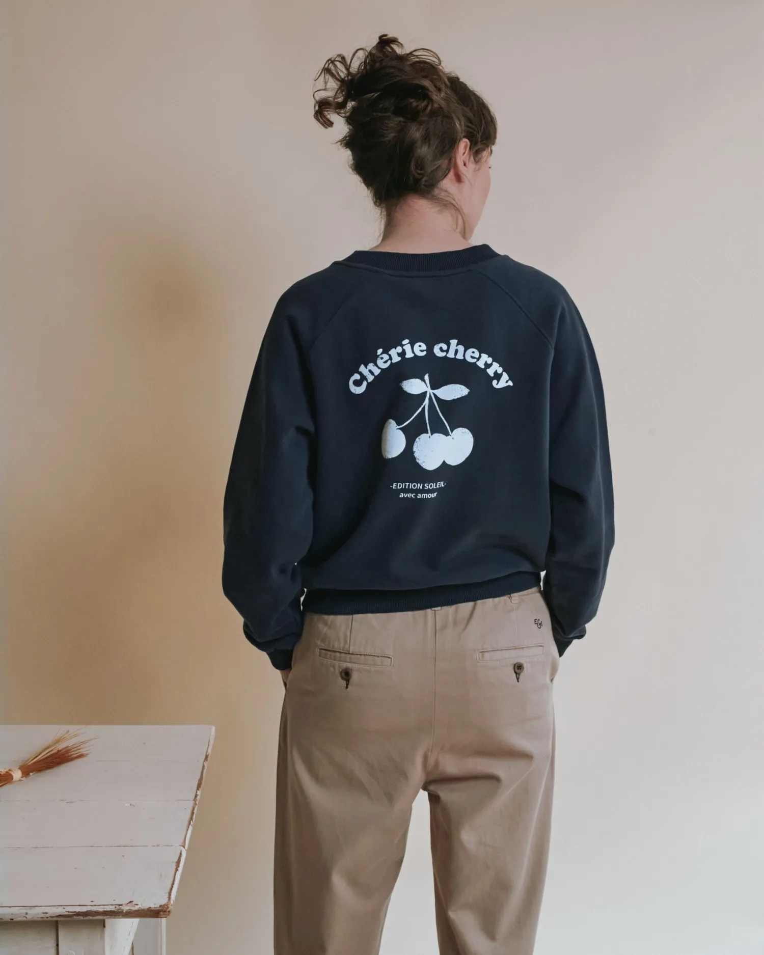 Emile et Ida Chérie cherry sweatshirt grå