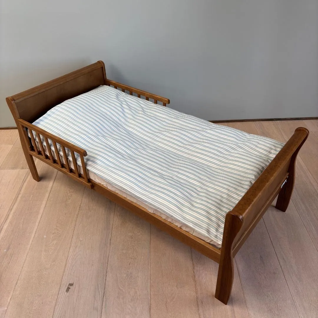 nuuroo By Mats babysengetøj 70x100 Sky Blue Stripe bomuld