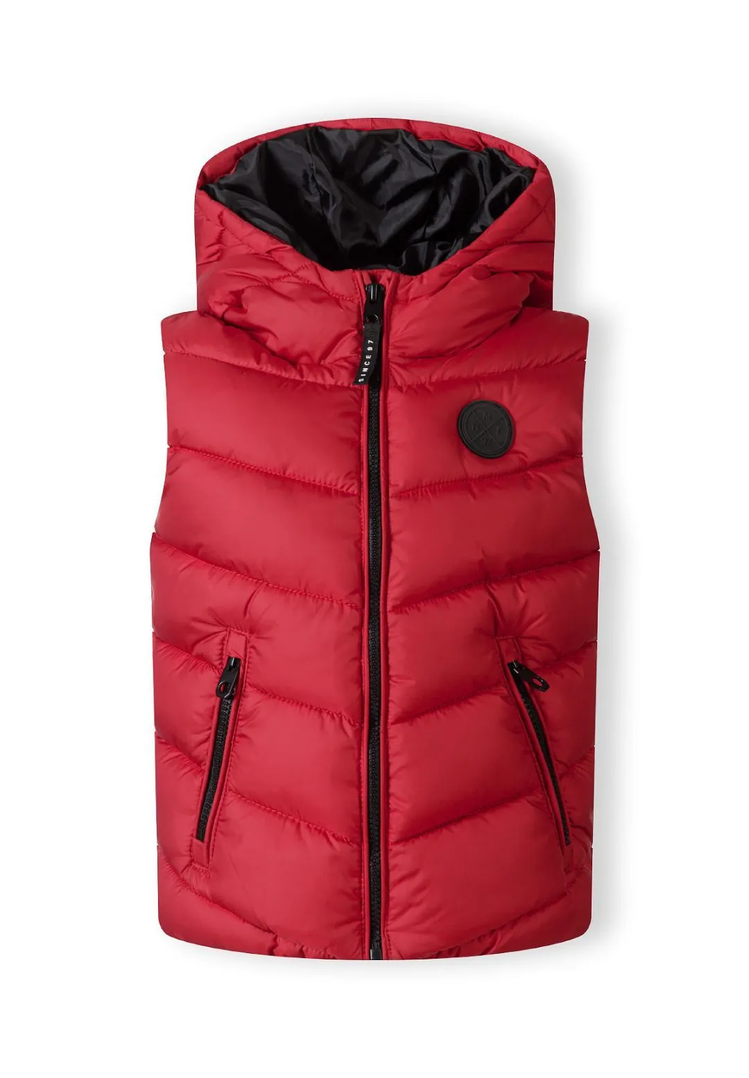 Minoti quiltet vest rød hætte str. 104-172