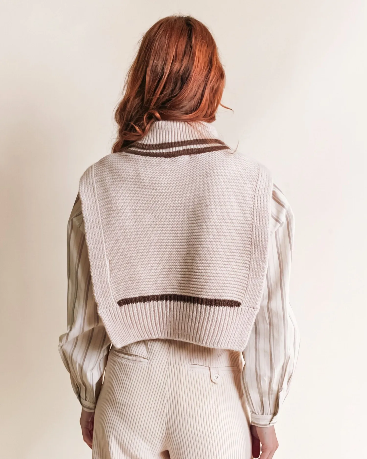 Emile et Ida rullekrave beige merinould 29x41 cm